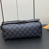  Everyday carryall bag front view 7