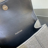 Bold Premium PU Leather Handbag - Sleek Minimalist Lines | Women's Luxury Handbag #559 - texture close-up (image 9) of designer-inspired handbag