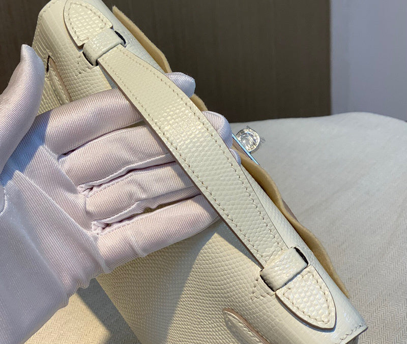 Graceful handbag styled for everyday wear