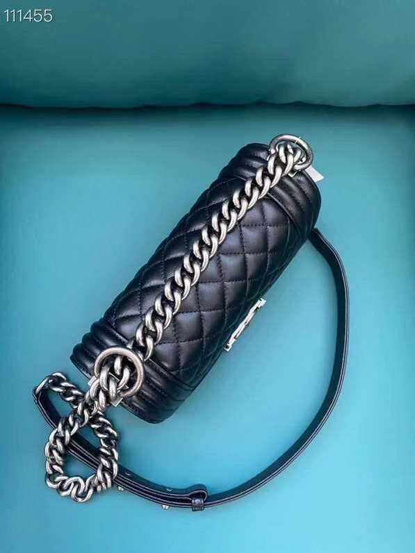  women's handbag, mid design, view 4