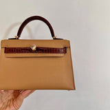  elegant tote bag detail view showing craftsmanship 8