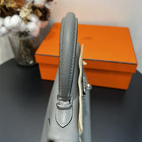  Tailored structured bag carried on shoulder