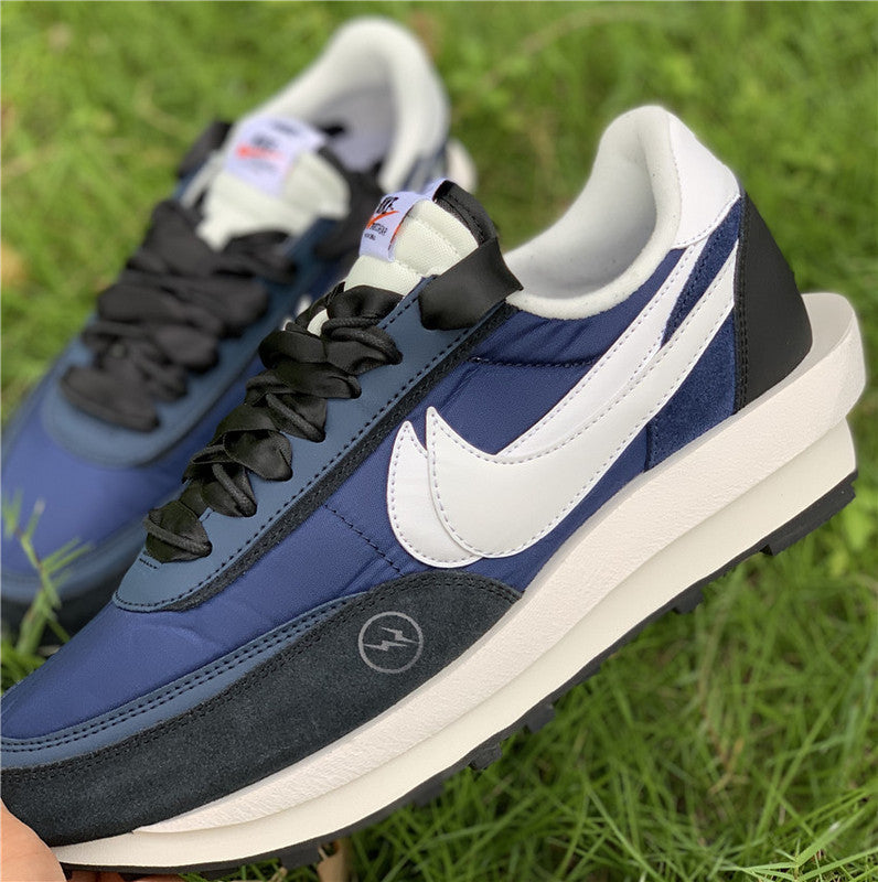 Nike Men's & Women's Luxury Lifestyle Trainers — Style 063 front view
