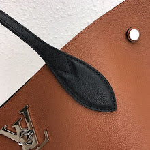 Chic Designer Shoulder Handbag - Premium Luxury Women's Style - NM4227