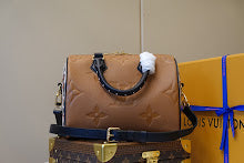 Luxury Mini Crossbody Bag - Women's Premium Designer Fashion - NM5085