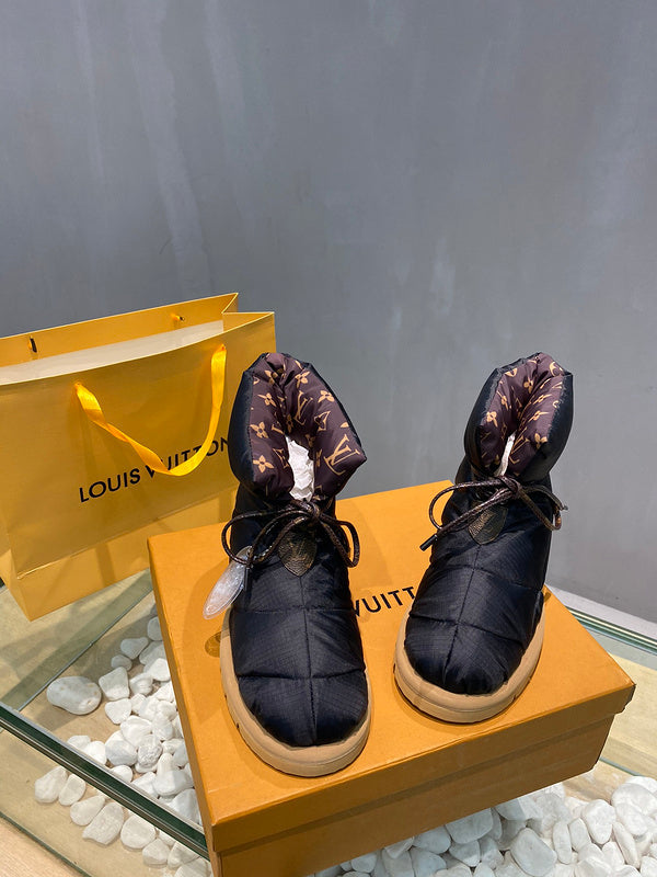 Louis Vuitton shoes Style 192 - packaging and accessories