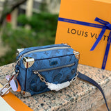  signature top-handle bag detail view showing craftsmanship 8