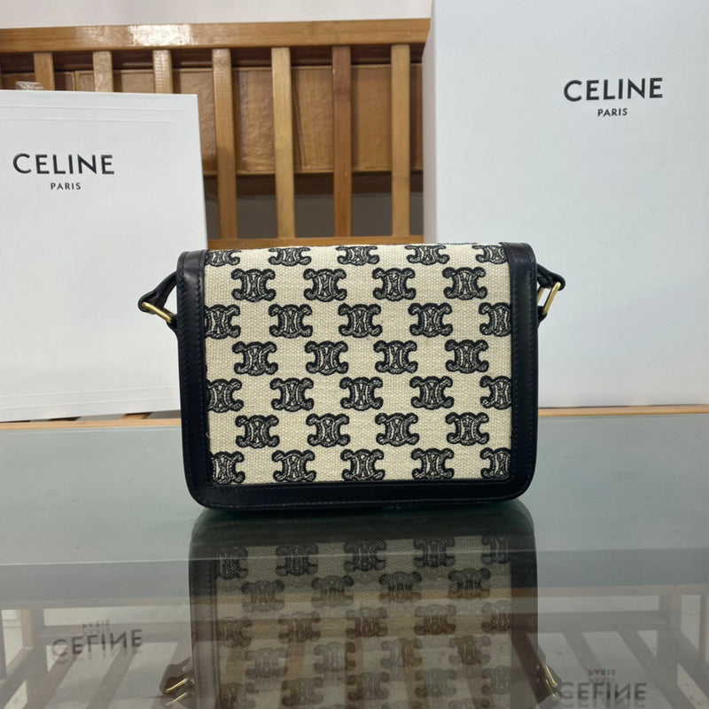 Handle and strap detail of statement refined women's handbag – women's designer-style accessory
