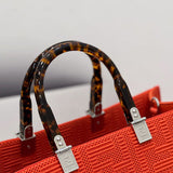 Ziva's Charm handbag – detail view (Standard Size)