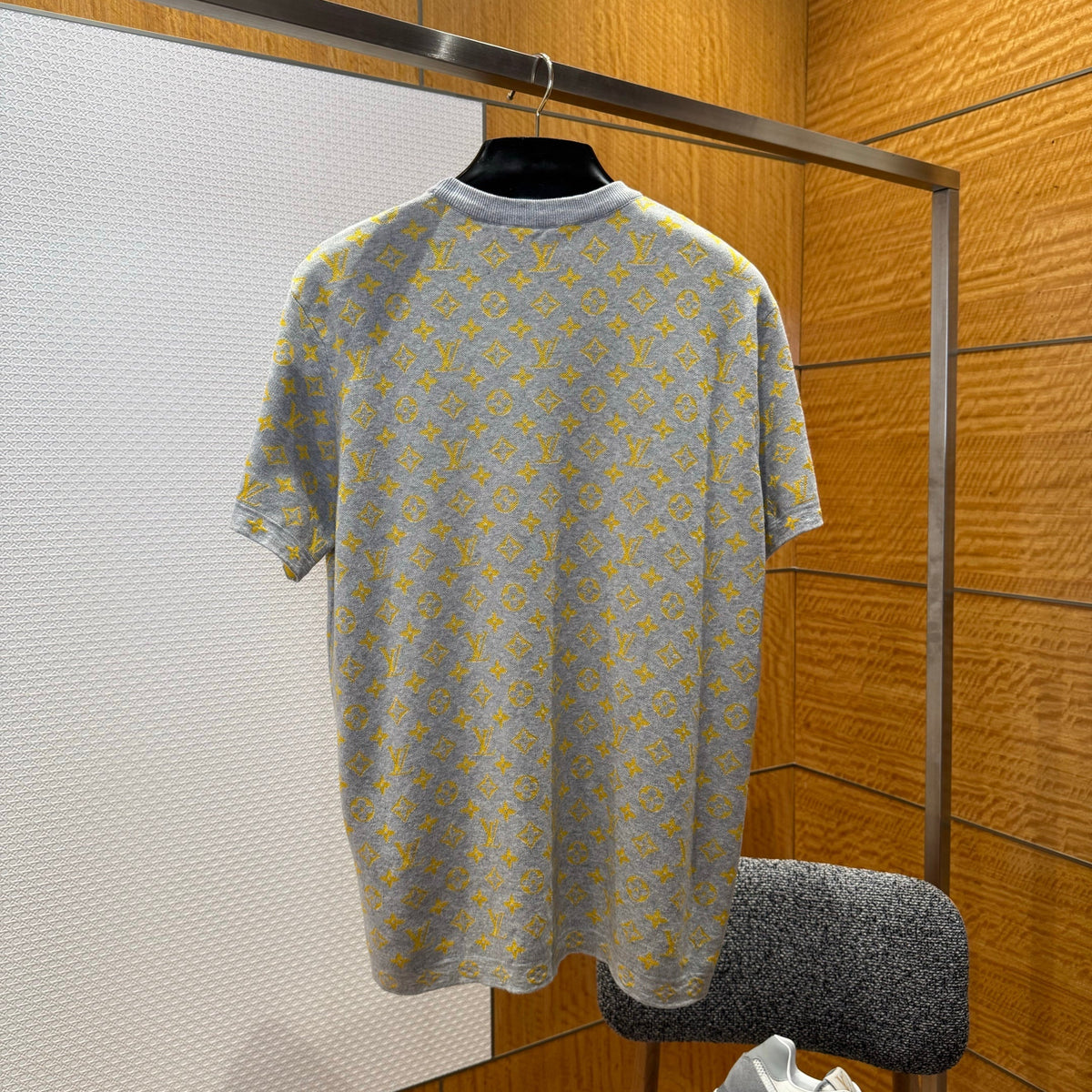 Louis Vuitton T-Shirts? Louis Vuitton Lou T-shirt Premium Designer Cotton T-Shirt