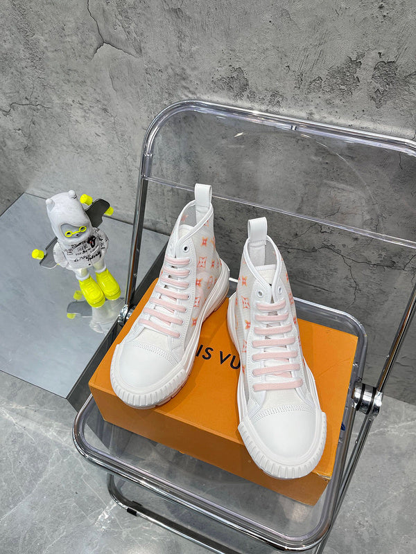 Louis Vuitton shoes Style 376 - angled studio shot
