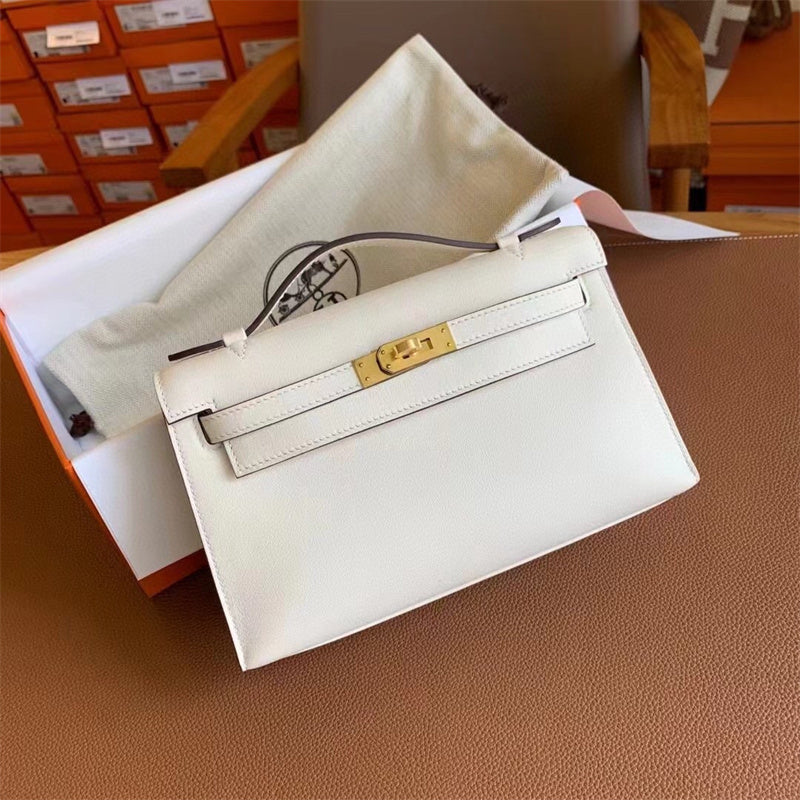 Interior view of poised premium bag