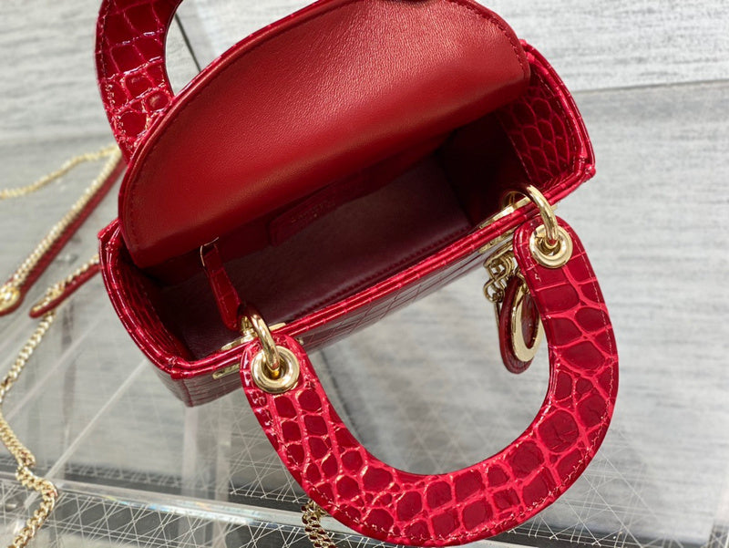 Close-up detail of statement sleek women's handbag – women's luxury handbag