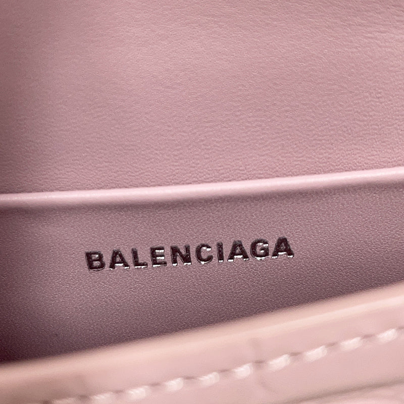 Chic Vegan Leather Handbag - Premium Craftsmanship Detailing | Women's Designer-Inspired Purse #499 - close-up detail shot (image 15) of designer-inspired handbag