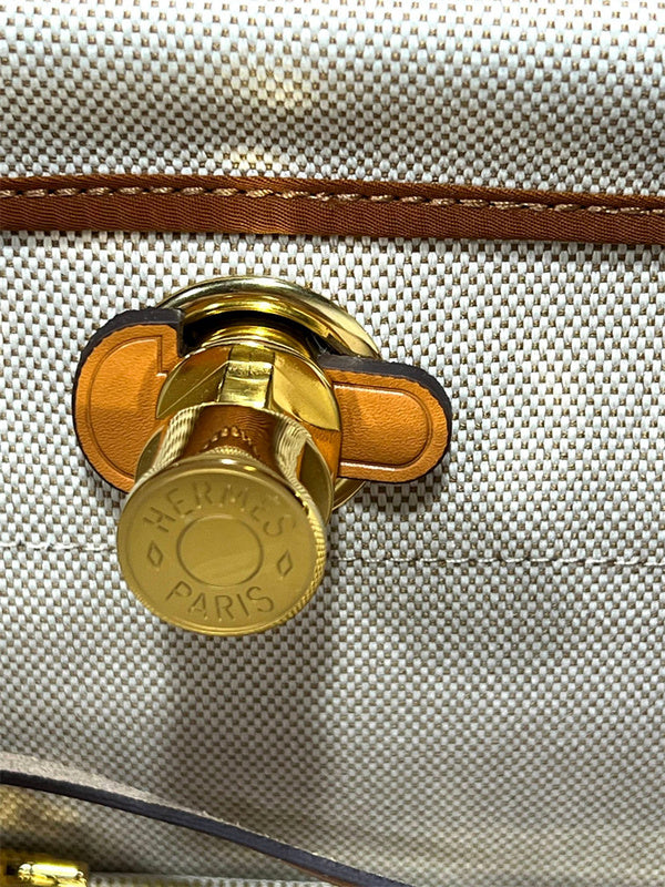 Versatile bag shown from front angle