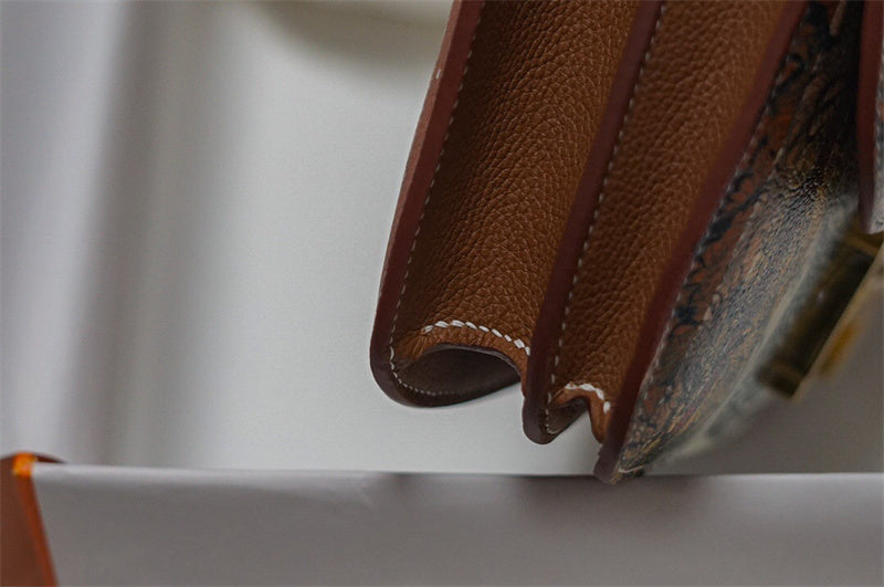 Smart bag shown from front angle