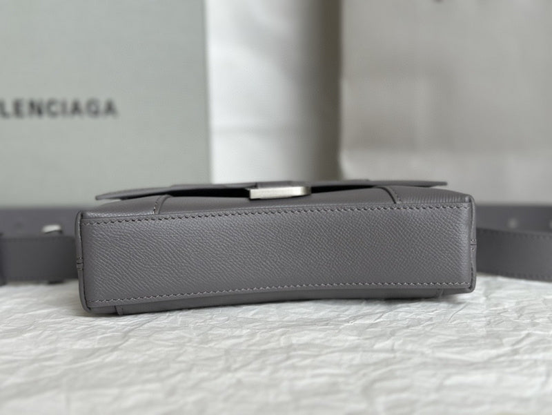 Zivas Charm Elevated Essentials Statement Handbag (Effortless Style Upgrade) – Interior View