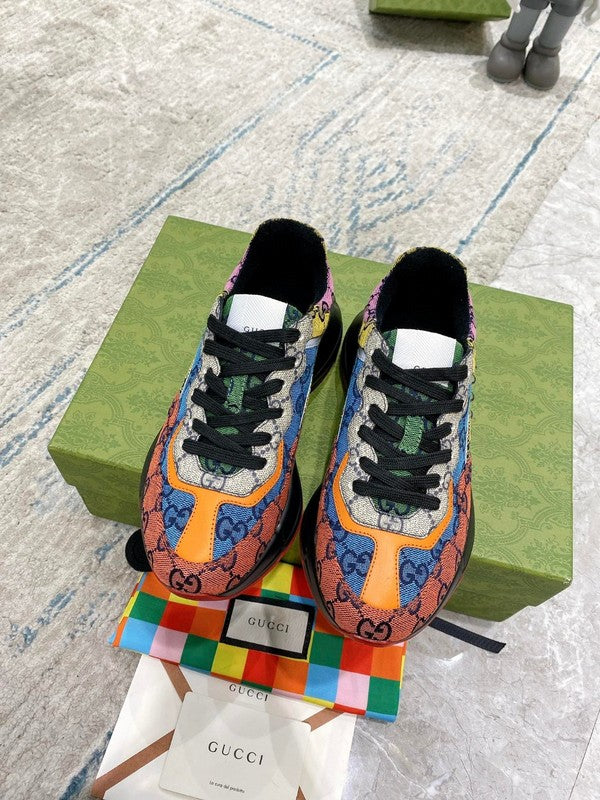 Gucci clean off-white luxury sneakers view 9 chunky sole construction