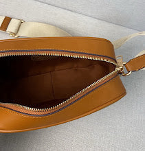 New Premium Signature Crossbody - Chic Women's Luxury Designer Bag - NM6536