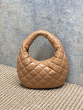 Designer Iconic Shoulder Bag - Luxury Women's Premium Fashion - NM3247