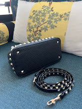 Chic Women's Crossbody Handbag - Luxury Premium Designer Style - NM3016