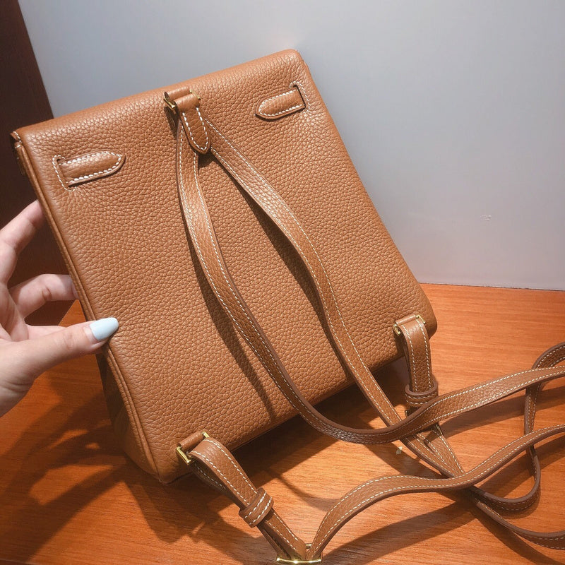 Streamlined bag women's premium everyday handbag