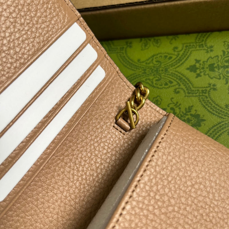 Front view of structured refined women's handbag – women's luxury accessory