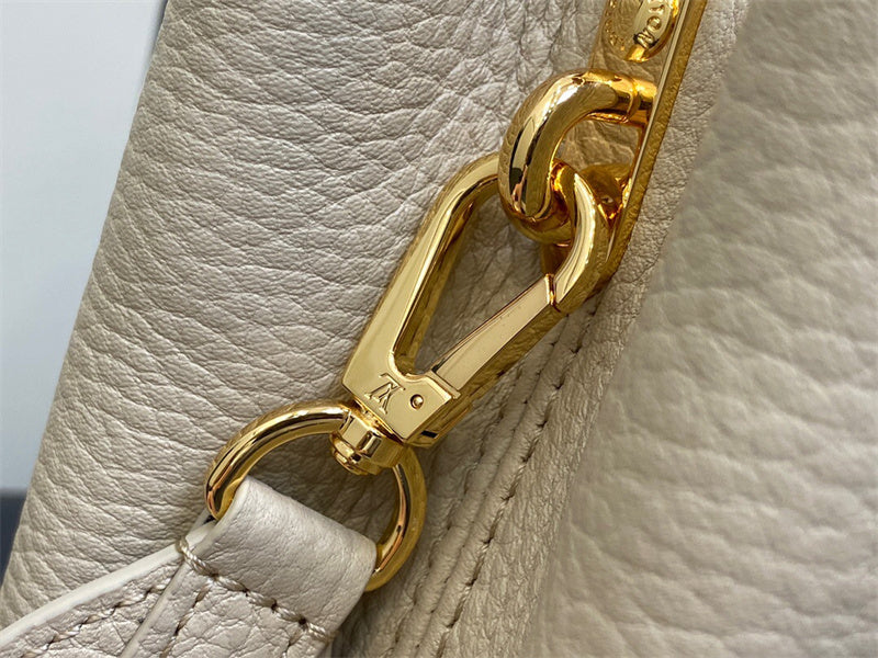  minimalist top-handle bag styled with outfit 18