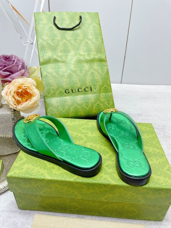 Gucci two-tone luxury sneakers view 8 minimalist modern build