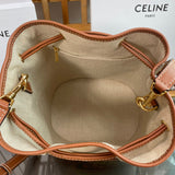 Handle and strap detail of modern everyday-luxe women's handbag – women's luxury handbag