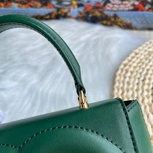 Premium Signature Crossbody - Chic Women's Luxury Designer Bag - NM6930