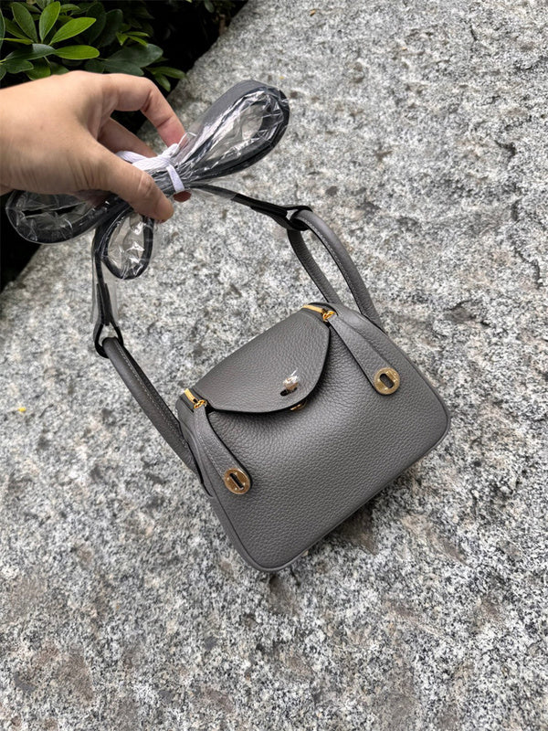Chic bag women's premium everyday handbag