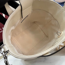 Chic Women's Shoulder Handbag - Luxury Premium Designer Style - NM4050