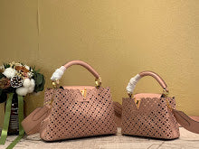 Chic Women's Designer Tote - Luxury Premium Handbag Style - NM5465