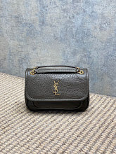 Chic Designer Tote Handbag - Luxury Premium Women's Fashion Bag - NM3774