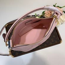 Chic Designer Tote Handbag - Luxury Premium Women's Fashion Bag - NM4926