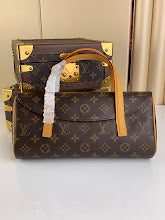 Luxury Mini Crossbody Bag - Women's Premium Designer Fashion - NM4291