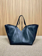 Luxury Designer Crossbody Bag for Women - Premium Fashion Handbag - NM3659