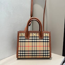 New Premium Women's Crossbody Bag - Luxury Designer Fashion Accessory - NM5767