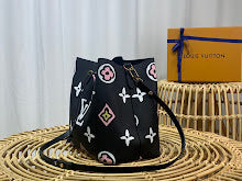 Premium Signature Crossbody - Chic Women's Luxury Designer Bag - NM4485