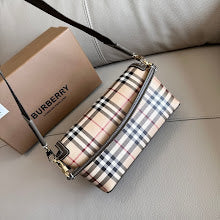 Premium Signature Crossbody - Chic Women's Luxury Designer Bag - NM5576