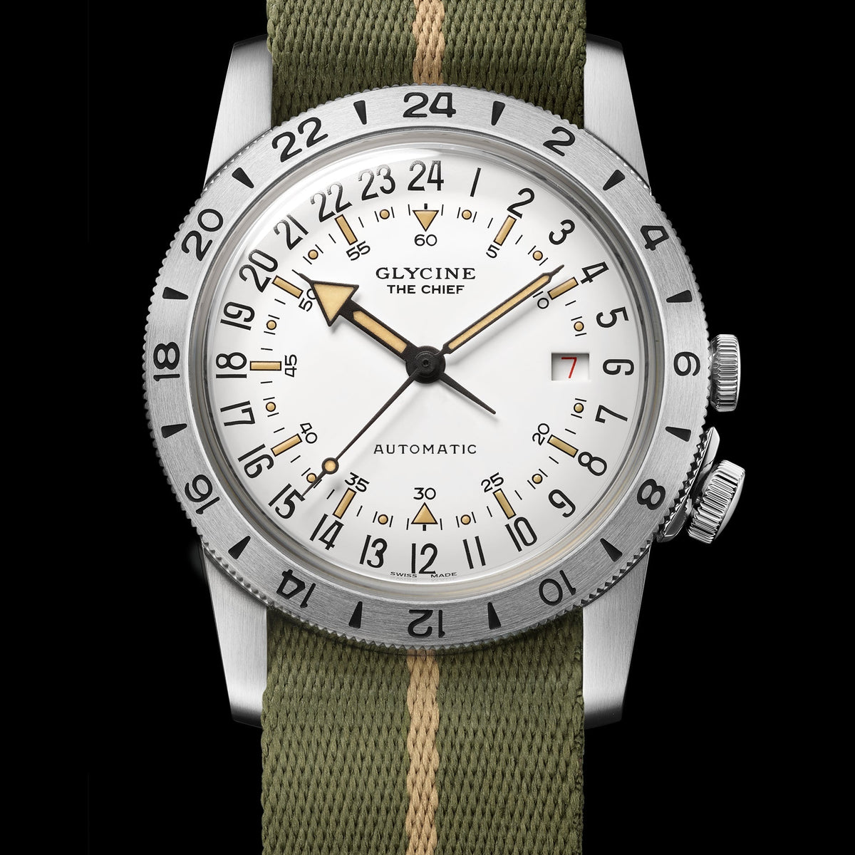Front view of Glycine Men's GL0475 men's watch