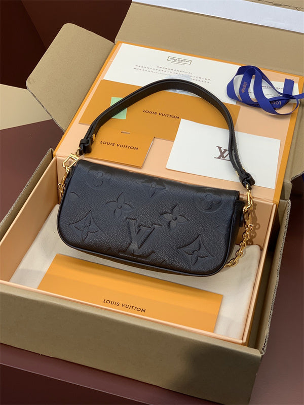  essential crossbody bag styled with outfit 30