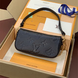  essential crossbody bag styled with outfit 30