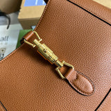 Handle and strap detail of classic modern women's handbag – women's luxury accessory