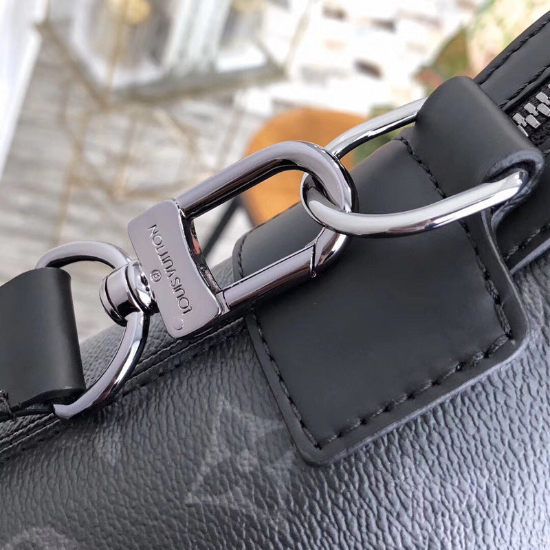 Front view of chic premium women's handbag – women's premium purse