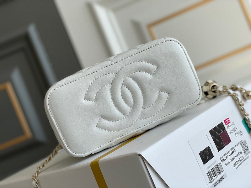 Zivas Charm Modern Edge Designer Handbag (Versatile Style Statement) – Interior View