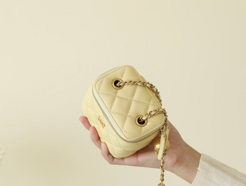  compact purse view 3