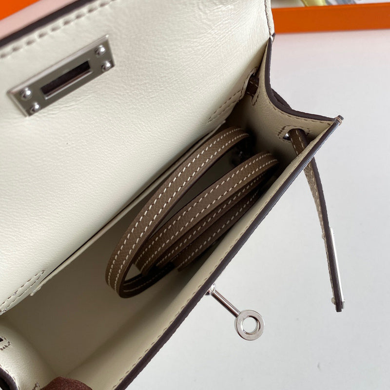 Considered handbag styled for everyday wear