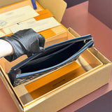  Smart everyday bag carried on shoulder